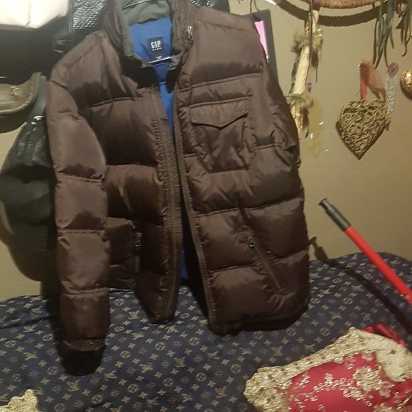 Brown puffer jacket - Picture 2 of 2